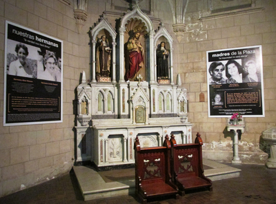 Entre rezos, lecturas y homenajes: las conmemoraciones por el secuestro del  grupo de “los 12” en la Iglesia de la Santa Cruz (Ciudad de Buenos Aires) —  Aletheia